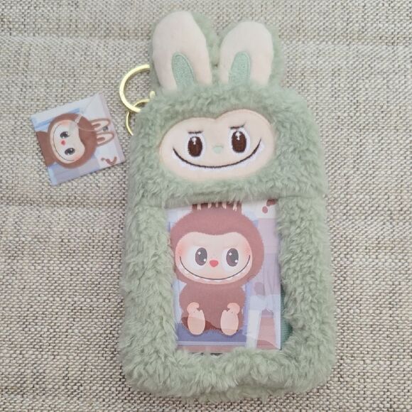 Labubu  Key & Card Holder - Picture 1 of 2